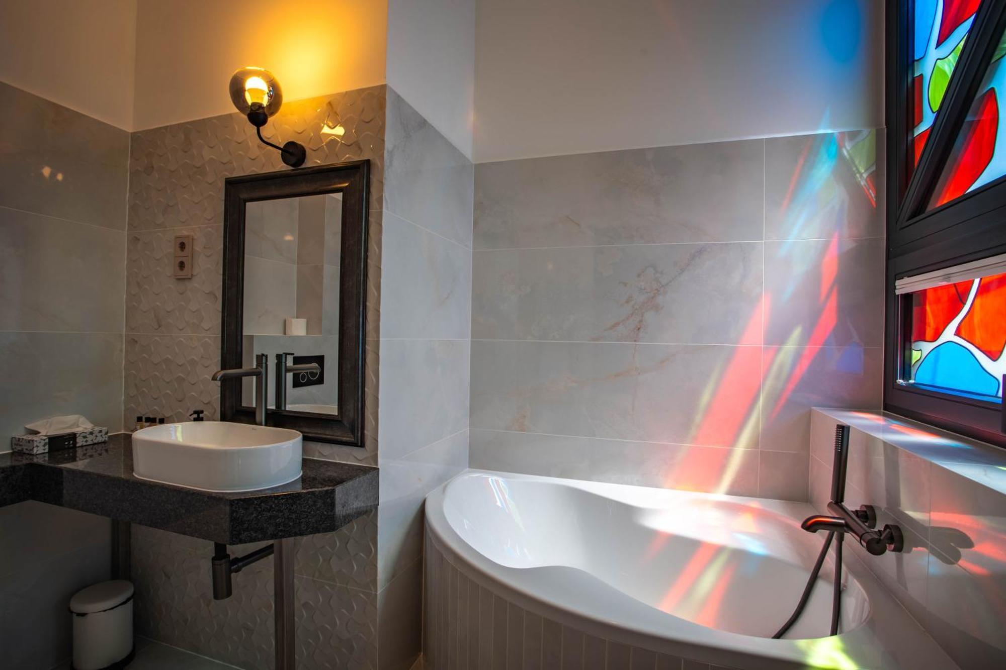 Voeroesko Villa -Elnoeki Szauna Es Jakuzzi Hasznalattal Balatonalmádi エクステリア 写真