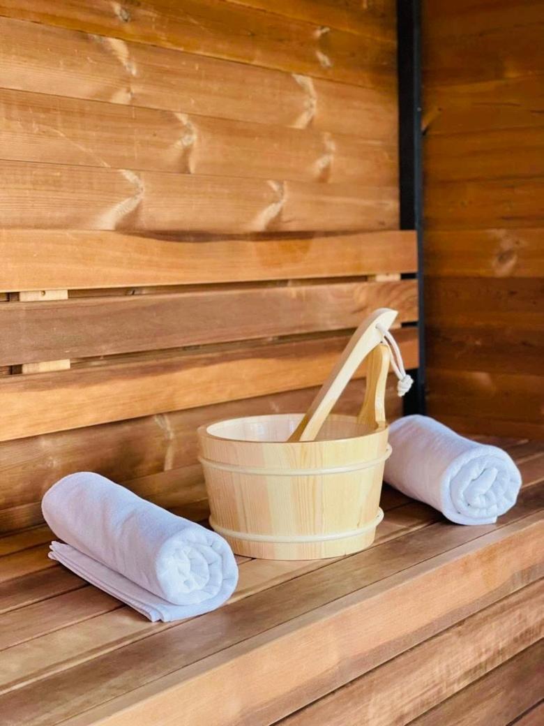 Voeroesko Villa -Elnoeki Szauna Es Jakuzzi Hasznalattal Balatonalmádi エクステリア 写真